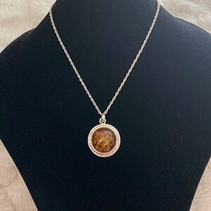 Chain with pendant color silver